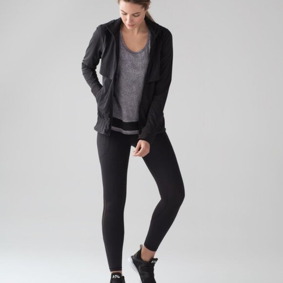 Lululemon Smooth Stride Tank (UV Protection) Sea Spray Alpine White Dark Chrome - Picture 3 of 7